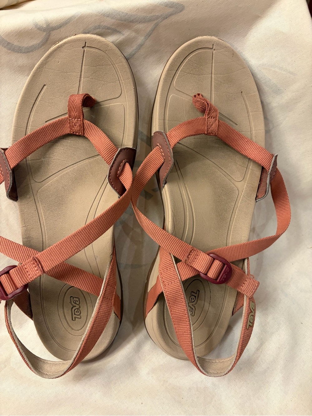 Teva Women’s Strappy Sandals in Coral/Tan
